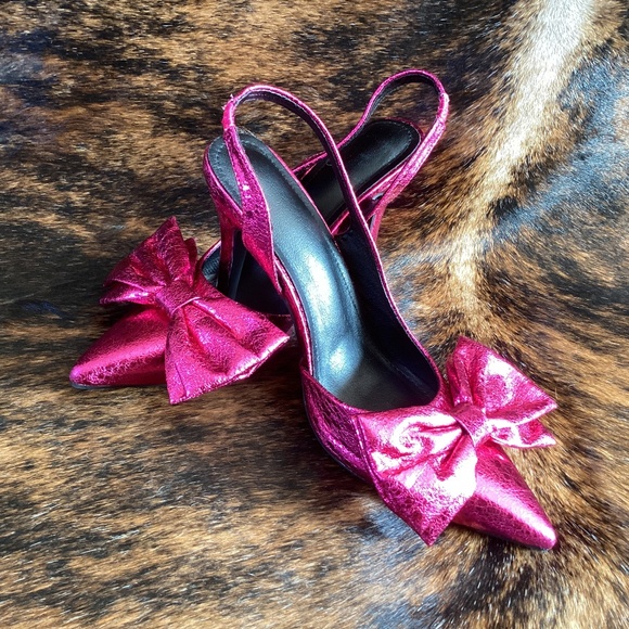 Hot Pink Metallic Bow Tie Toes Slingback Pointy Toe Heels - Picture 1 of 8